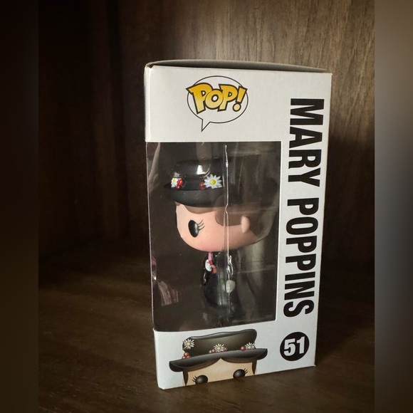 FUNKO POP Mary Poppins #51 - Picture 2 of 4